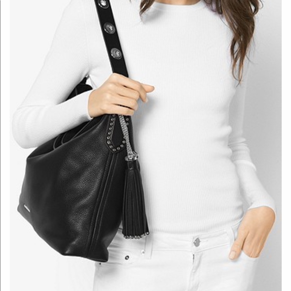 MICHAEL KORS- Brooklyn Large leather bag.